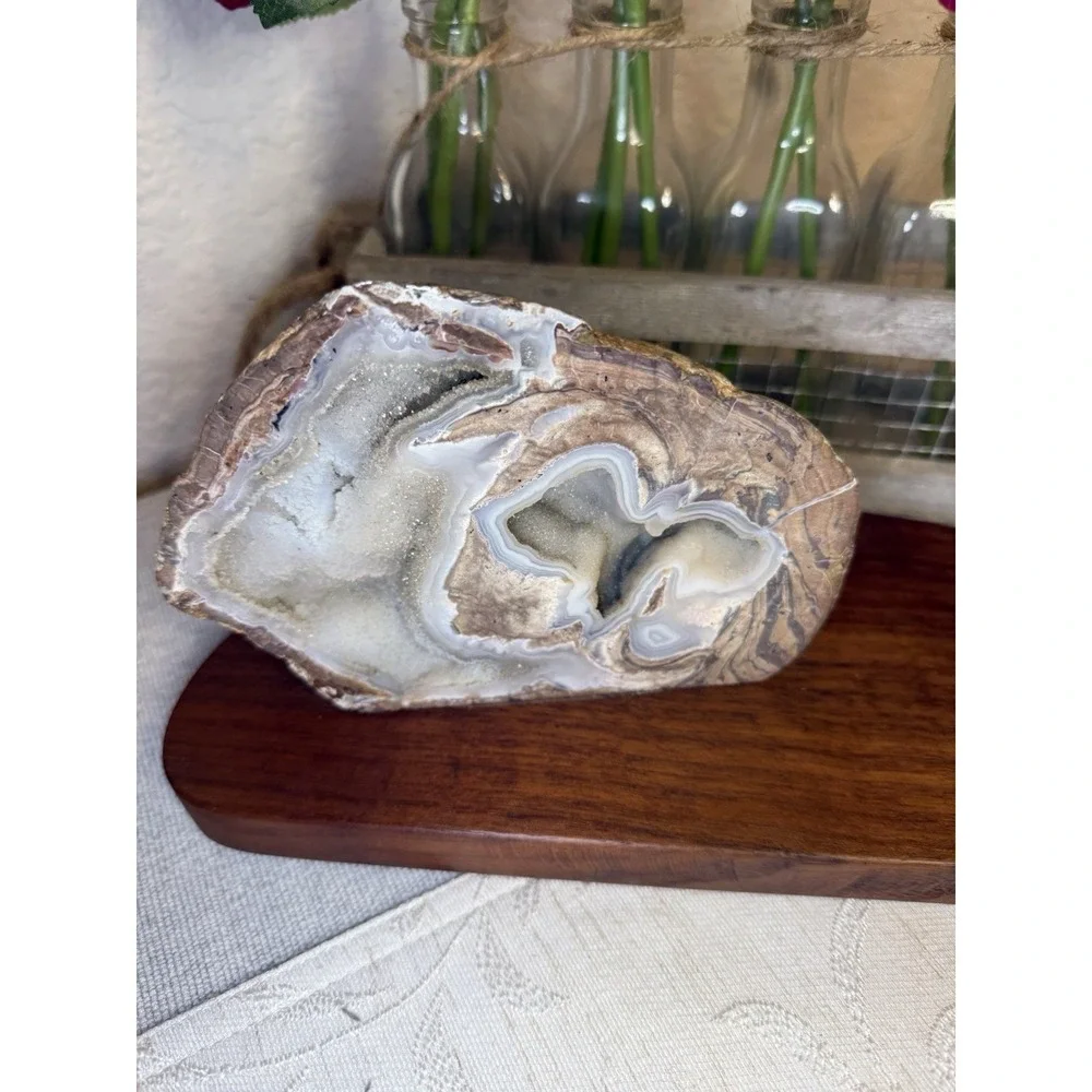 Vintage Walnut Desk Set with Large Polished Agate Geode‎ & Brass Pen Holder.
